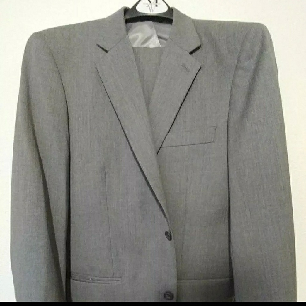 Joseph & Feiss 2 pc suit